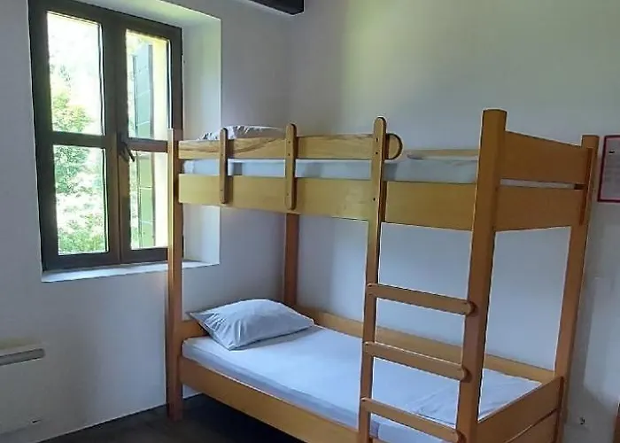 Dom Dr Klementa Juga V Lepeni Vendégház *